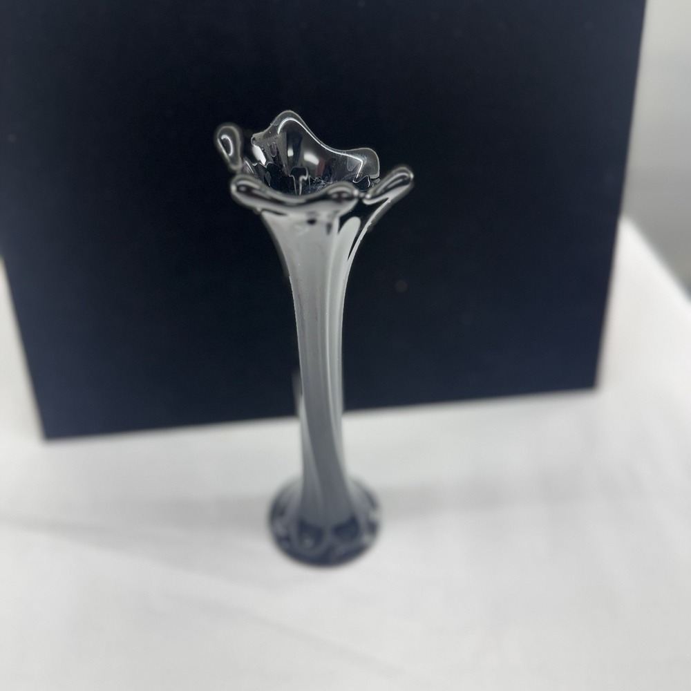 VTG  Black Amethyst Swung Style Ruffled Bud Vase MCM 8.5" - Picture 3 of 8